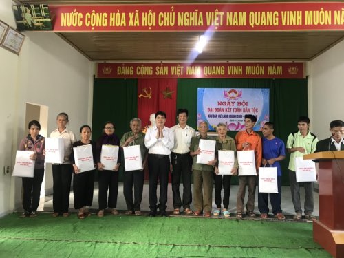 T tân 1.jpg
