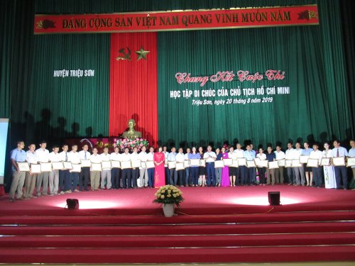 Chung kết hội hi học tập Di chúc Chủ tịch Hồ Chí Minh 2019..JPG