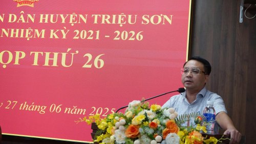 luân.jpg