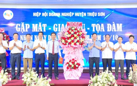 Huyện Triệu Sơn gặp mặt và tôn vinh doanh nhân,doanh nghiệp