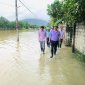 Bí thư Huyện ủy Lê Văn Tuấn kiểm tra và chỉ đạo công tác khắc phục hậu quả ngập lụt tại 1 số địa phương trong huyện
