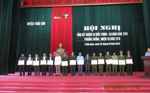 Huyện Triệu Sơn tổ chức Hội nghị Tổng kết công tác Quốc phòng - An ninh năm 2018 và triển khai nhiệm vụ năm 2019