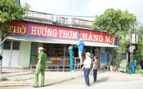 Xã Thọ Vực, Thọ Thế ra quân giải tỏa hành lang ATGT và thực hiện công tác VSMT trên địa bàn