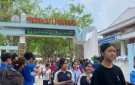 Các thí sinh trên địa bàn huyện Triệu Sơn bước vào ngày thi đầu tiên kỳ thi tuyển sinh vào lớp 10 THPT công lập năm học 2025-2026