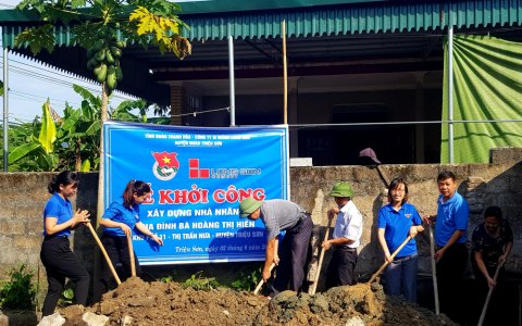 Khởi công xây dựng nhà nhân ái cho gia đình bà Hoàng Thị Hiền ở Thị trấn Nưa