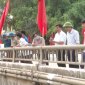 Đồng chí Phó Chủ tịch UBND huyện Lê Phú Quốc kiểm tra công tác làm vệ sinh môi trường tại xã Dân Lý và thị trấn Triệu Sơn