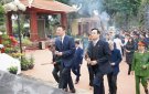            Huyện Triệu Sơn tổ chức viếng Nghĩa trang liệt sỹ nhân dịp tết Quý Mão 2023
