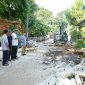 Nhân dân xã Minh Sơn tiếp tục hiến đất mở rộng đường giao thông nông thôn theo Nghị quyết 12 của Ban chấp hành Đảng bộ huyện