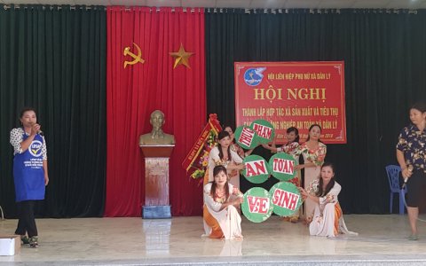 Hội phụ nữ xã Dân Lý tổ chức hội nghị thành lập Hợp tác xã sản xuất và tiêu thụ sản phẩm nông nghiệp an toàn
