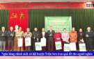 Ngân hàng Chính sách xã hội Triệu Sơn trao quà Tết cho người nghèo