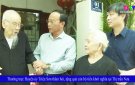 Thường trực Huyện ủy Triệu Sơn thăm hỏi, tặng quà cán bộ tiền khởi nghĩa tại Thị Trấn Nưa