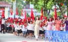 Lãnh đạo huyện Triệu Sơn dự và chúc mừng Khai giảng năm học mới tại các trường học