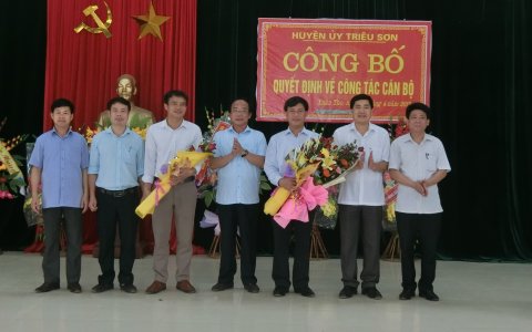 Hội nghị công bố Quyết định về công tác cán bộ tại xã Thọ Ngọc và xã Xuân Thọ.